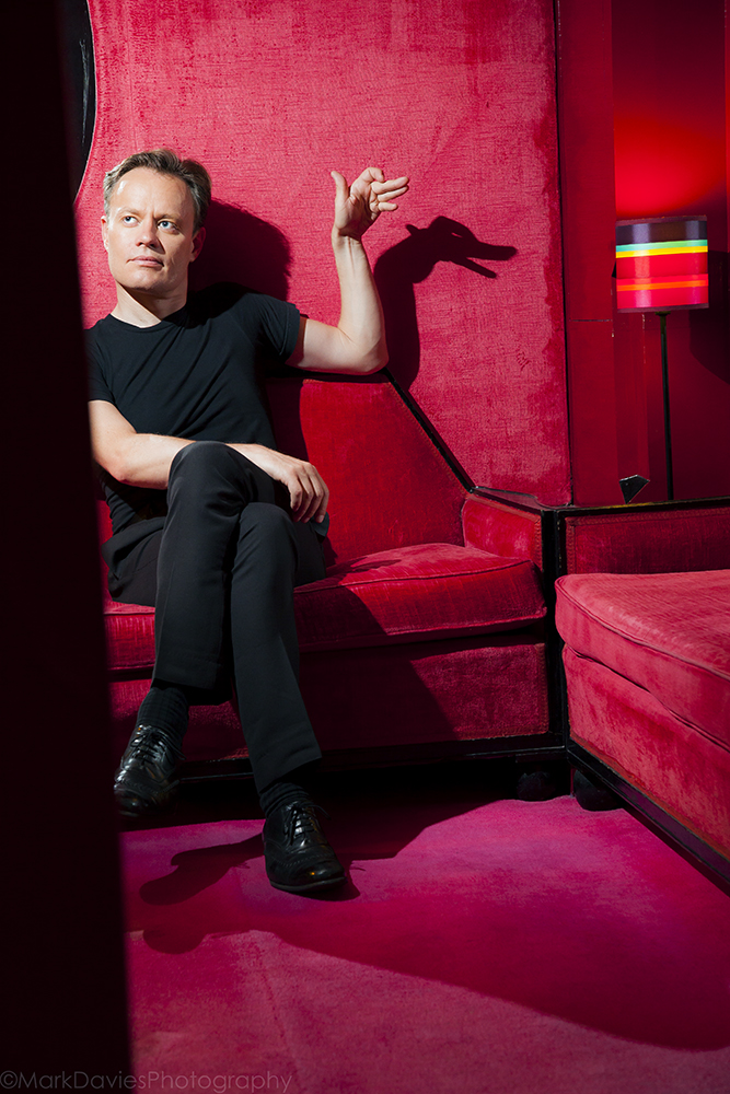 Artiste Philippe Beau Crazy Horse Mark Davies 3