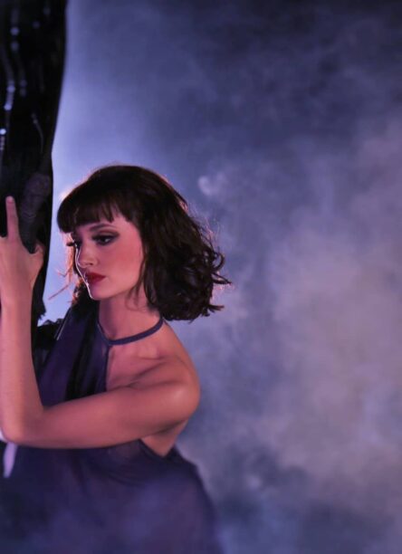 Danseuse Starlette O Ara Crazy Horse By Ornella Piacentile