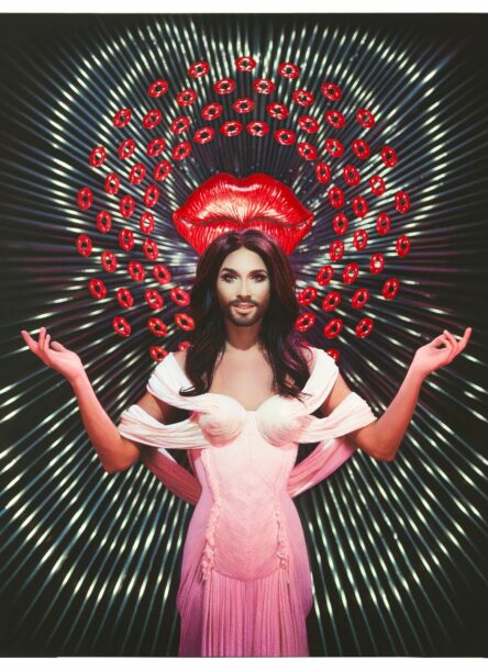 Guest Conchita Wurst Crazy Horse Pierre&Gilles